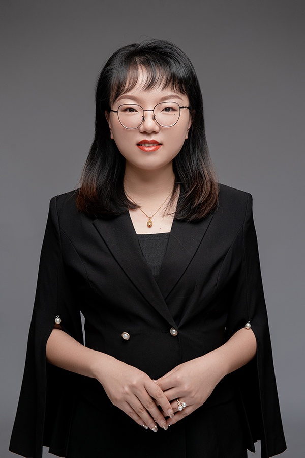 客戶經(jīng)理:王雨竹