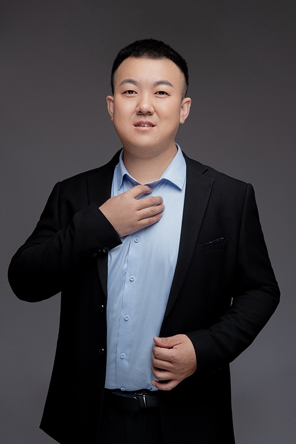 客戶經(jīng)理:張亞雄